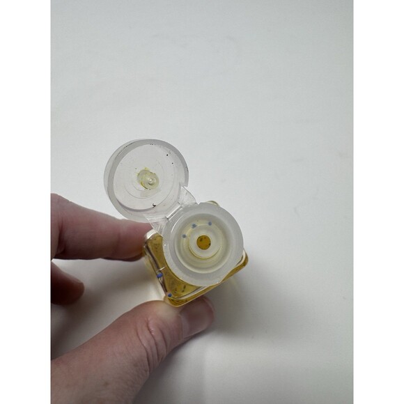 Bath & Body Works PocketBac Hand Sanitizer Holders Set of 5 & Lemon Sanitizer - Picture 11 of 11